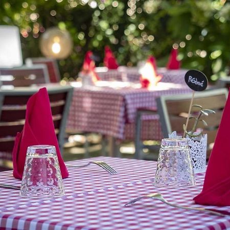 Hotel Restaurant Aux Sapins Thann Dış mekan fotoğraf