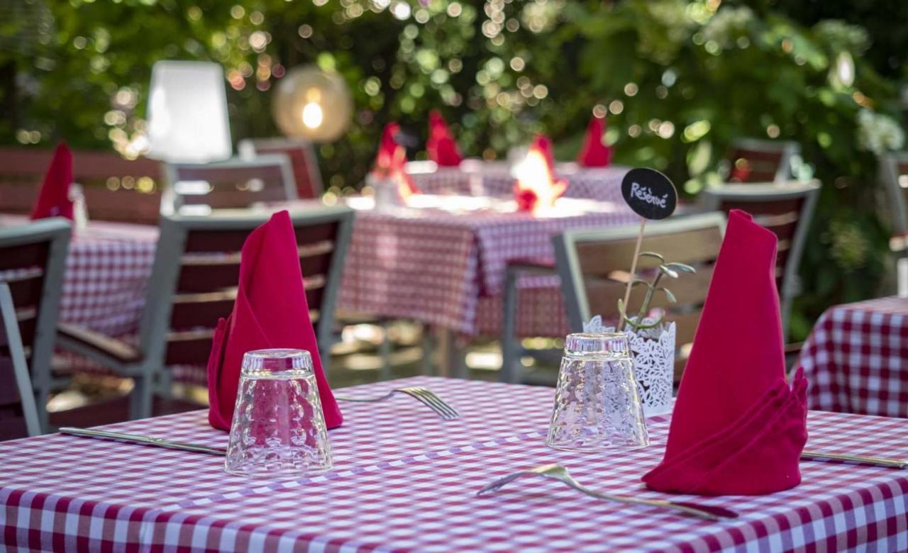 Hotel Restaurant Aux Sapins Thann Dış mekan fotoğraf