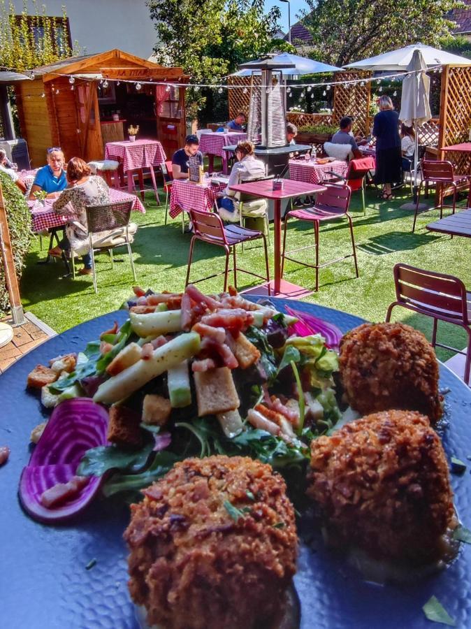 Hotel Restaurant Aux Sapins Thann Dış mekan fotoğraf
