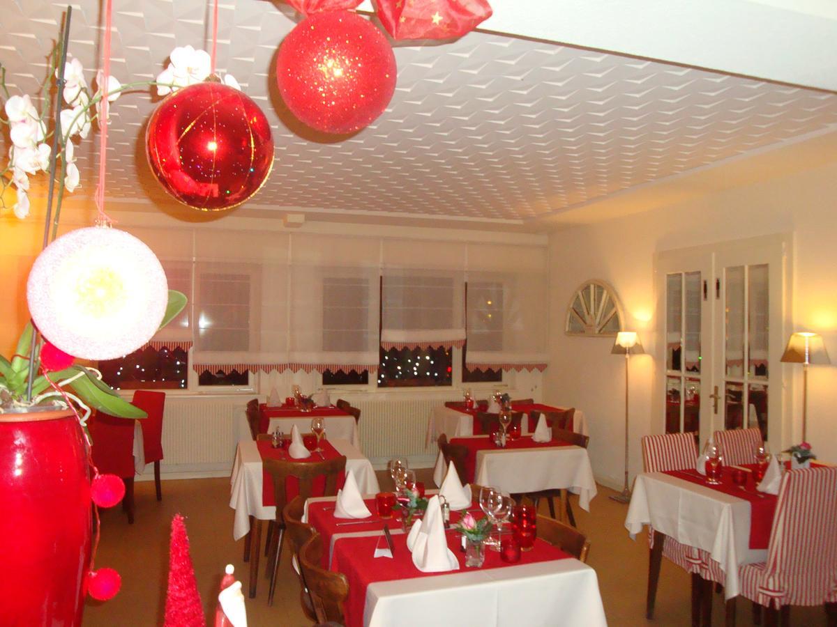 Hotel Restaurant Aux Sapins Thann Dış mekan fotoğraf
