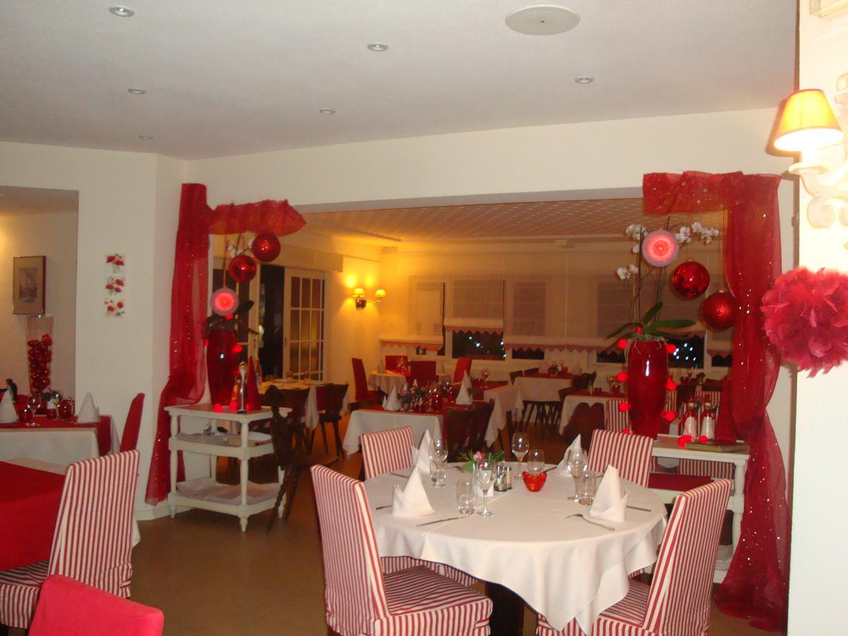 Hotel Restaurant Aux Sapins Thann Dış mekan fotoğraf
